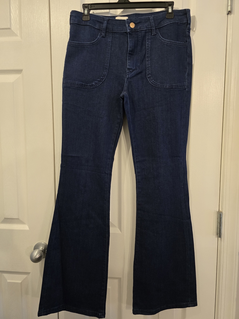 NWOT Pilcro Dark Wash Jeans - 29